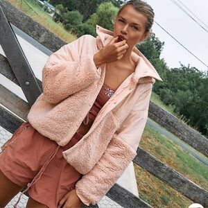 Free People Adventure Awaits in Peach Champagne Fleece Jacket Medium
